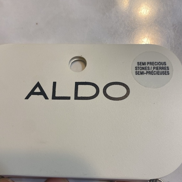 Statement necklace w/ semi-precious stones - Picture 4 of 5